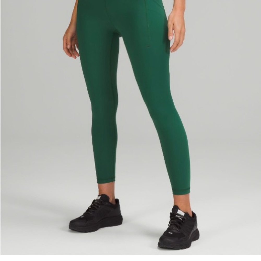 Lululemon Power Thru High Rise Tight w/Pockets